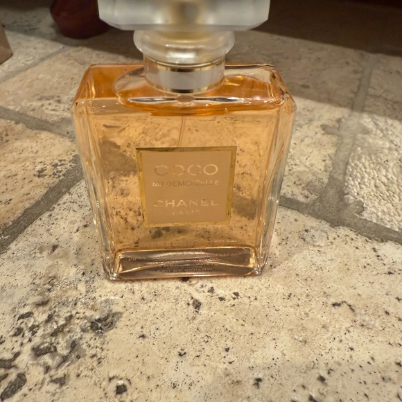 CHANEL Coco Mademoiselle Fragrance with Gold and Clear Design- New no box - Picture 2 of 3